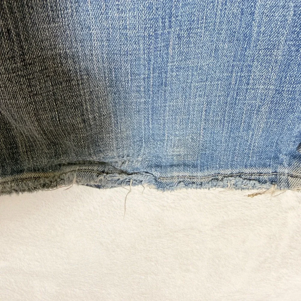 BKE Denim Women Light Wash Distressed Bootcut Jeans Embroidered Y2K Size 31 32